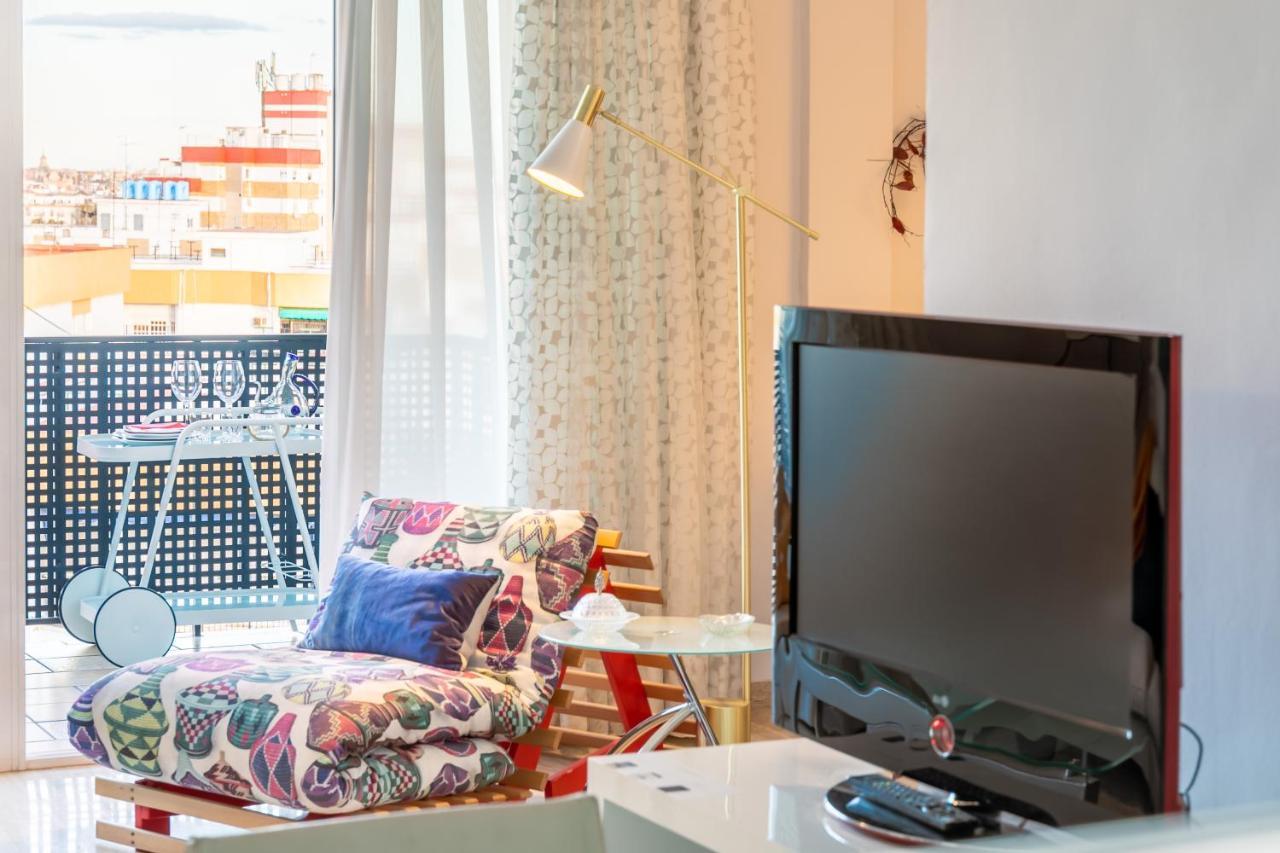 Апартаменты Apartamento Desde El Cielo De Triana Севилья Экстерьер фото
