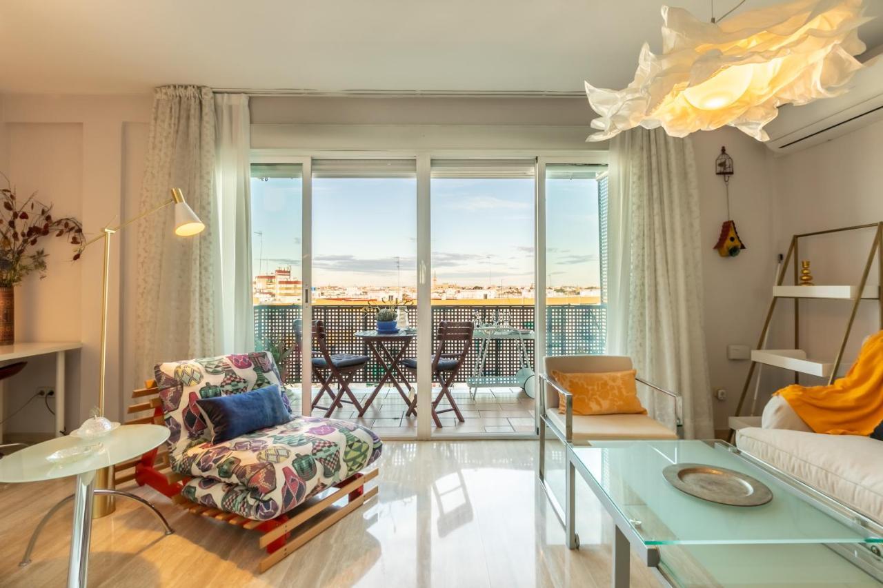 Апартаменты Apartamento Desde El Cielo De Triana Севилья Экстерьер фото
